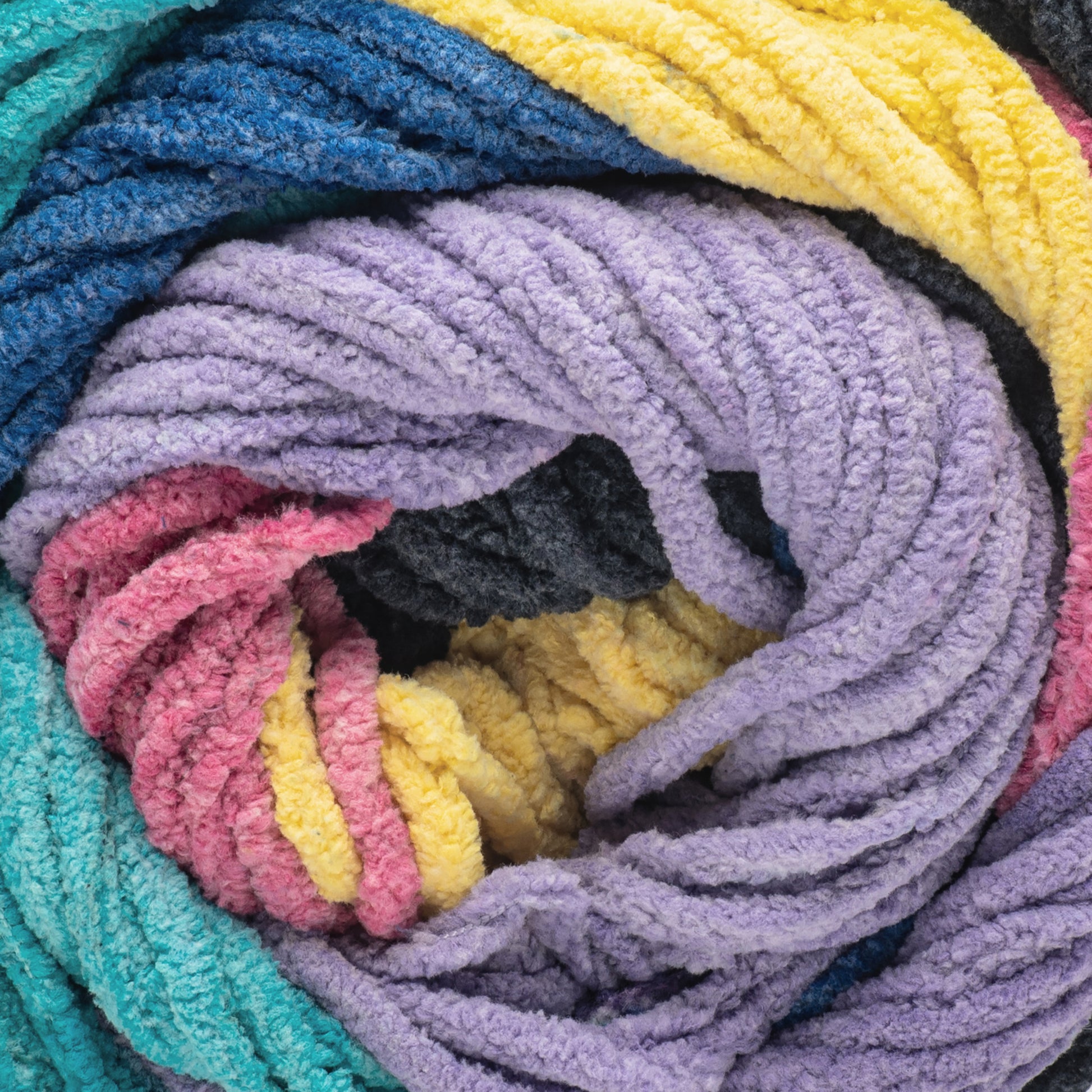 Bernat Blanket Patchwork Yarn (300g/10.5oz)