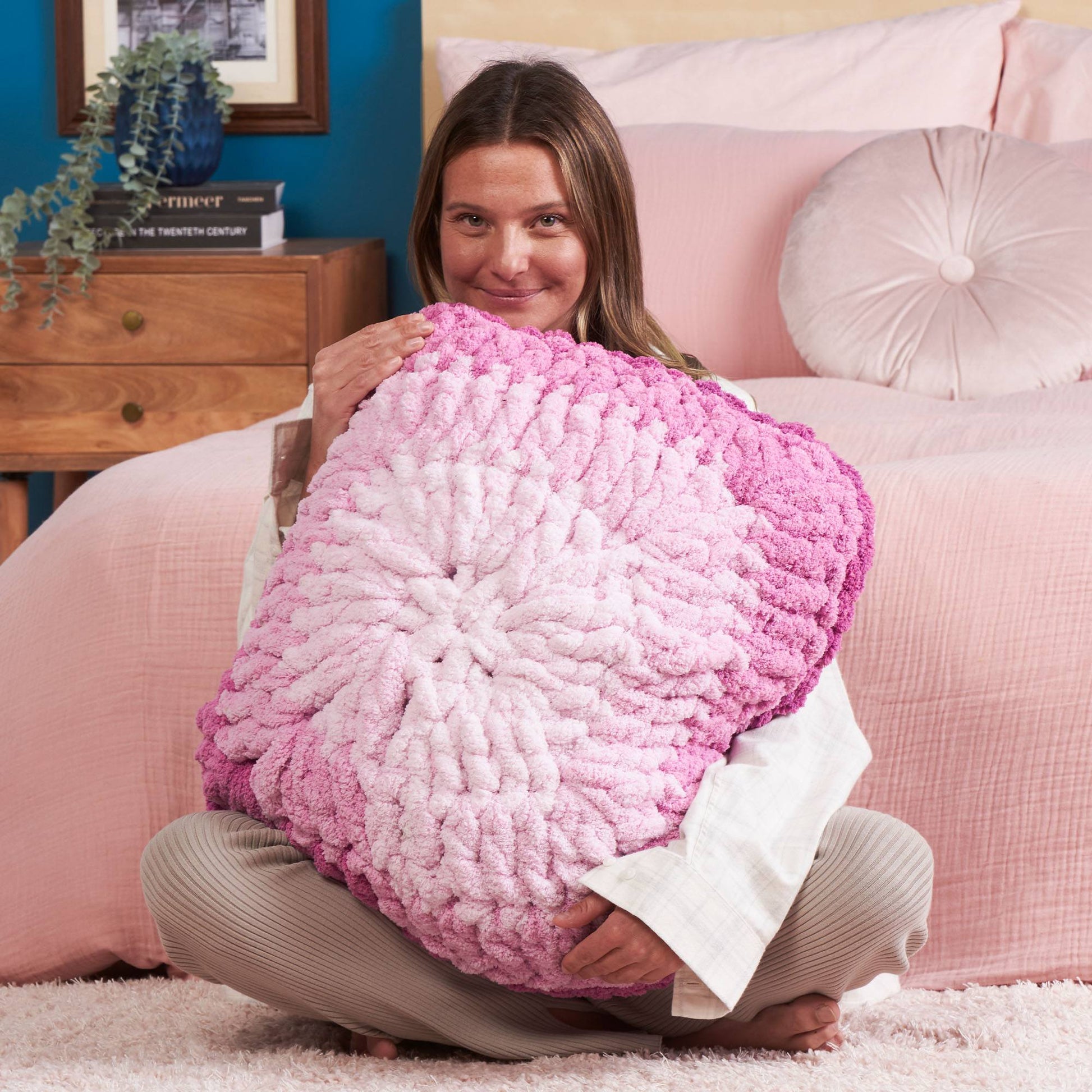 Free Bernat Radiant Crochet Pillow Pattern