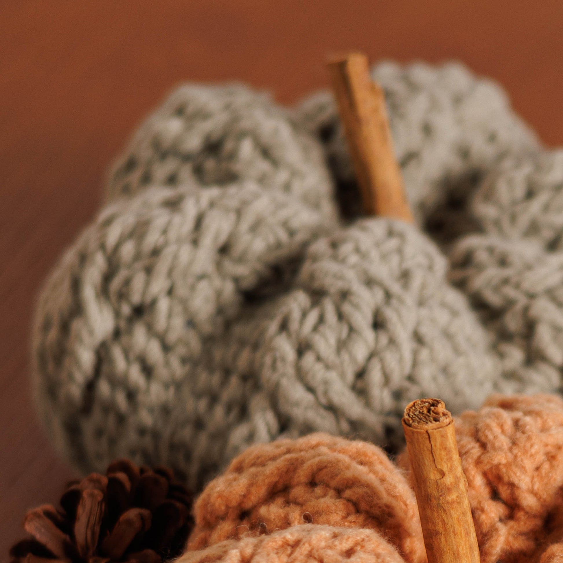 Free Bernat Cable Crochet Pumpkins Pattern