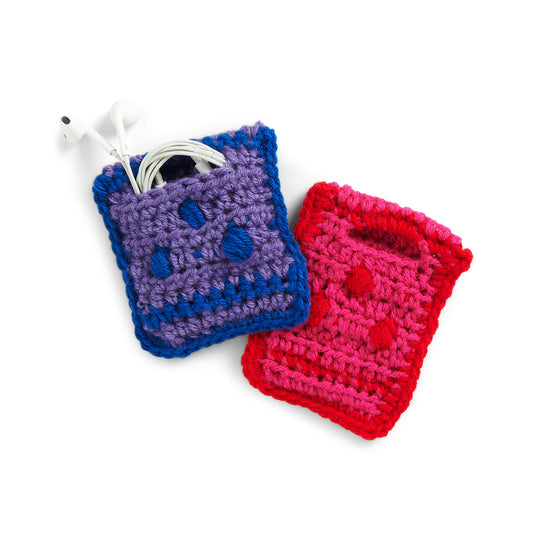 Crochet Pocket made in Red Heart Super Saver Kits Yarn