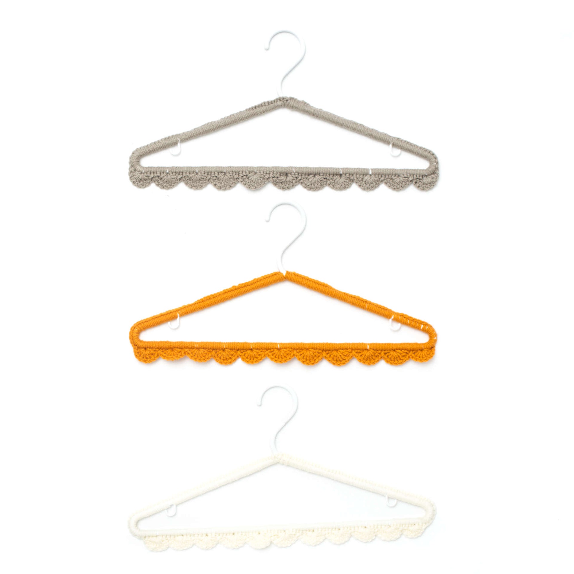 Honey-Can-Do Plastic Hangers, Brilliant White, 15-Pk.