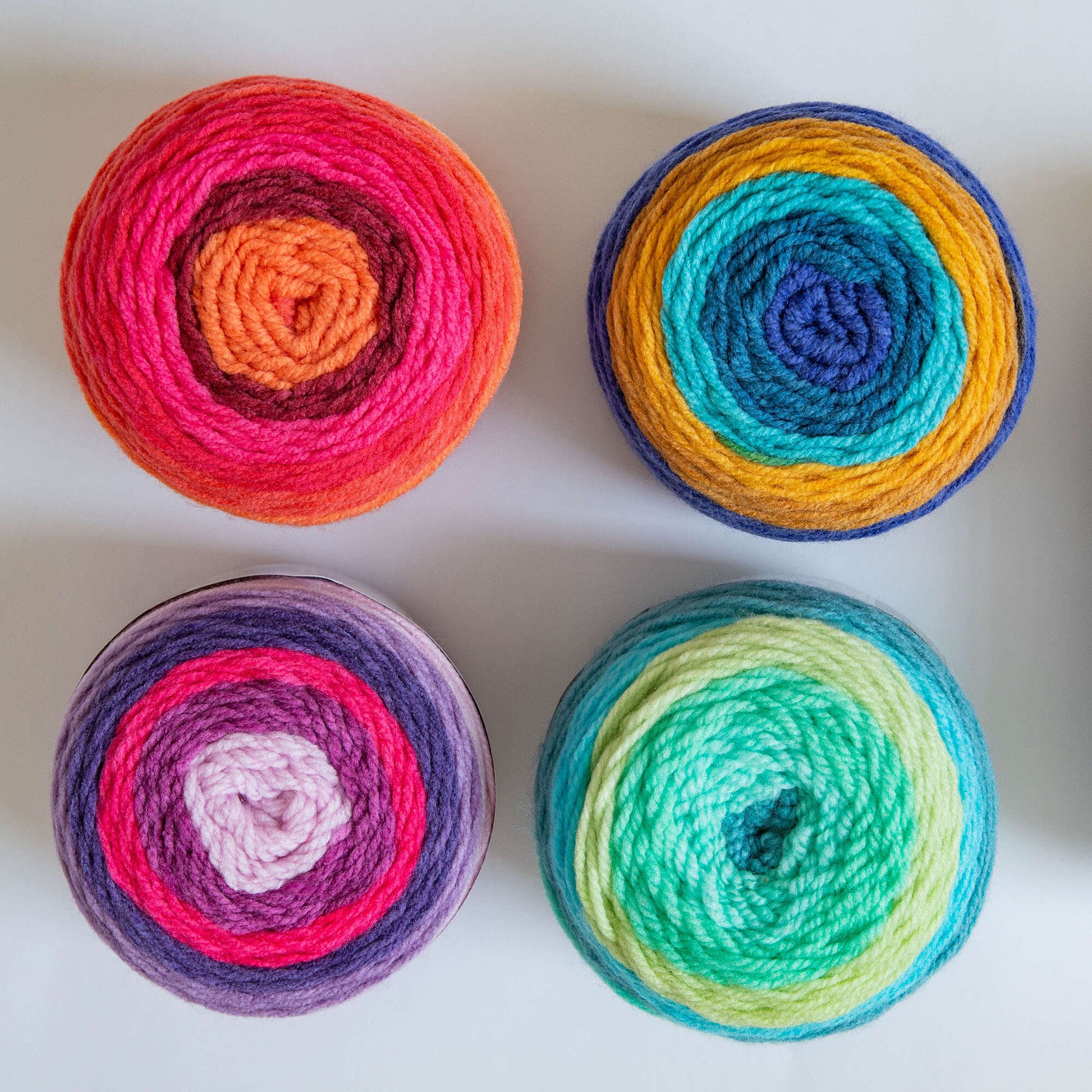 Bernat Pop! Petals Crochet Blanket Pattern Pattern | Yarnspirations