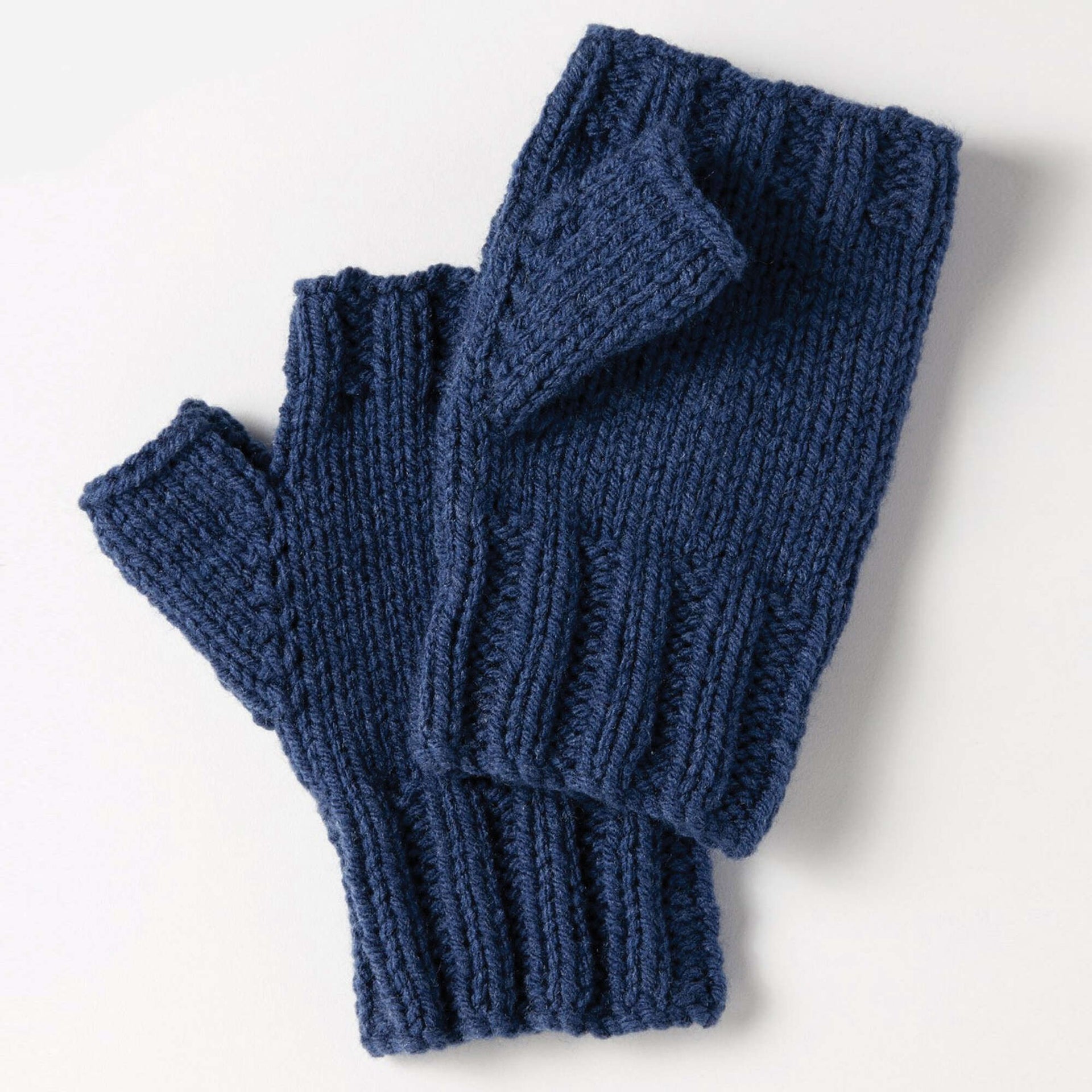 Bernat Knit Fingerless Gloves Pattern | Yarnspirations