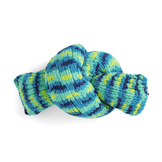 Knit Pillow made in Bernat Blanket Extra yarn