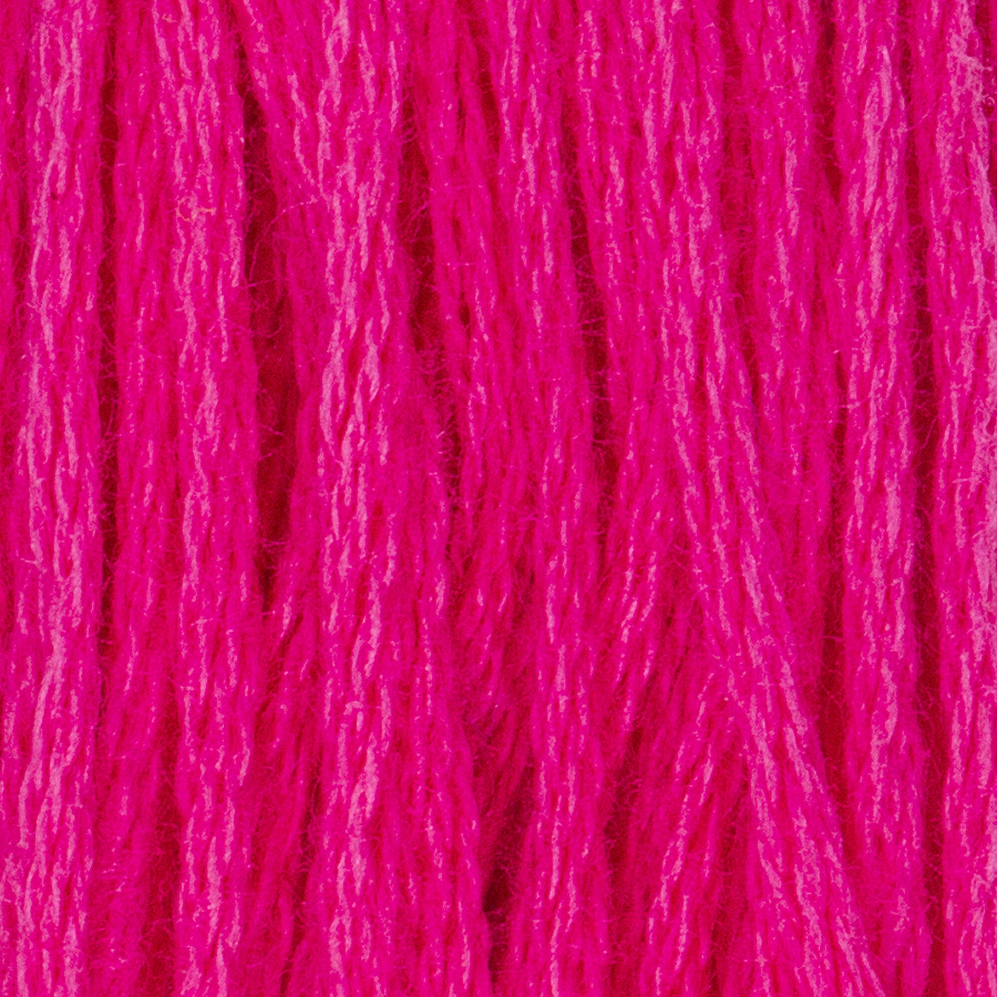 Coats & Clark C&C Trilobal Poly Embroidery 600yd Neon Pink
