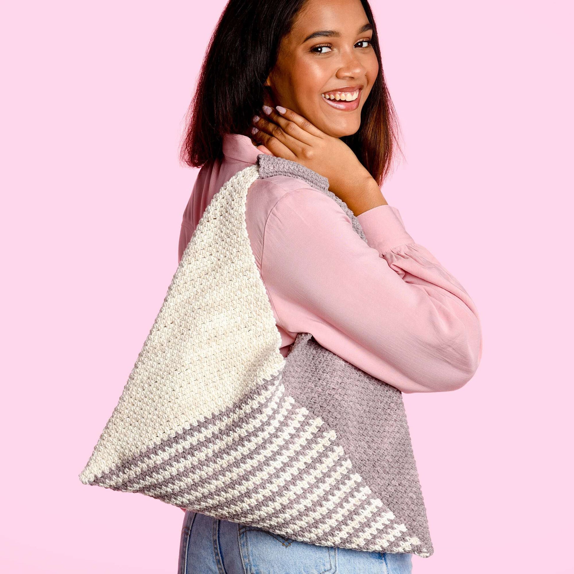 Caron Crochet Triangle Tote Bag Pattern | Yarnspirations
