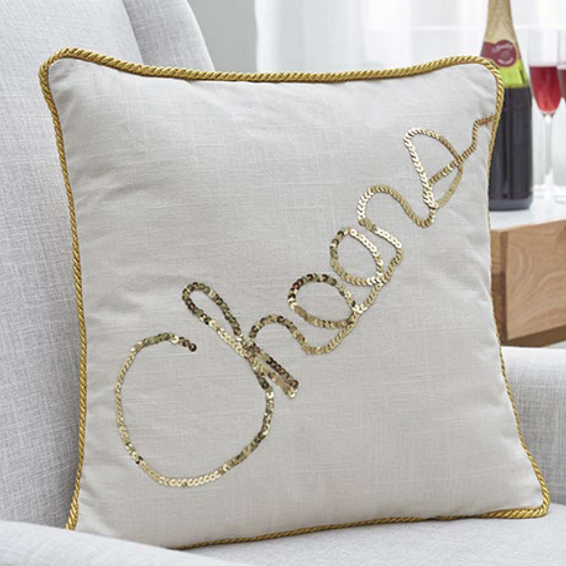 Free Coats & Clark Sewing Cheers Sequined Pillow Pattern