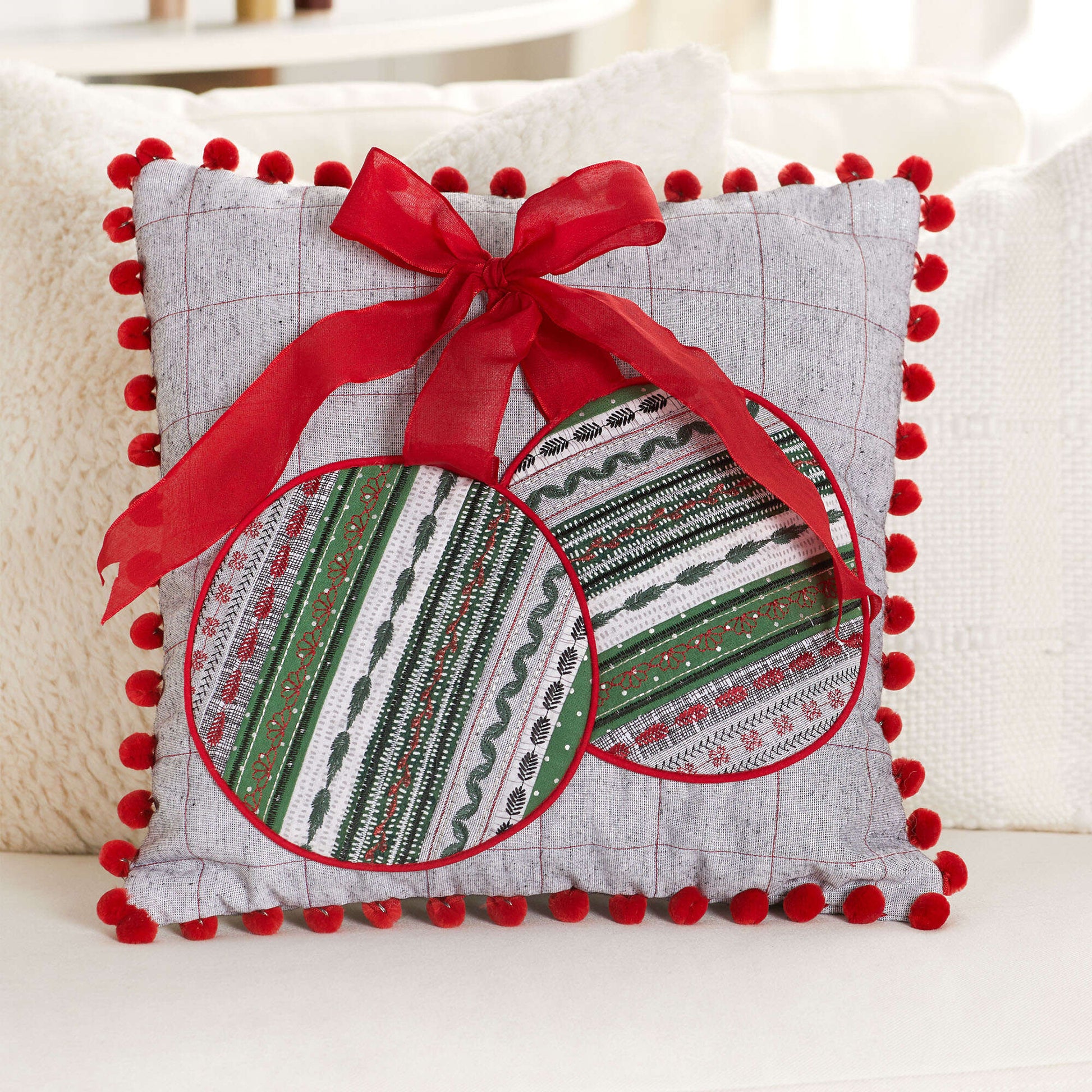 Free Coats & Clark Sewing Ornament Applique Pillow Pattern