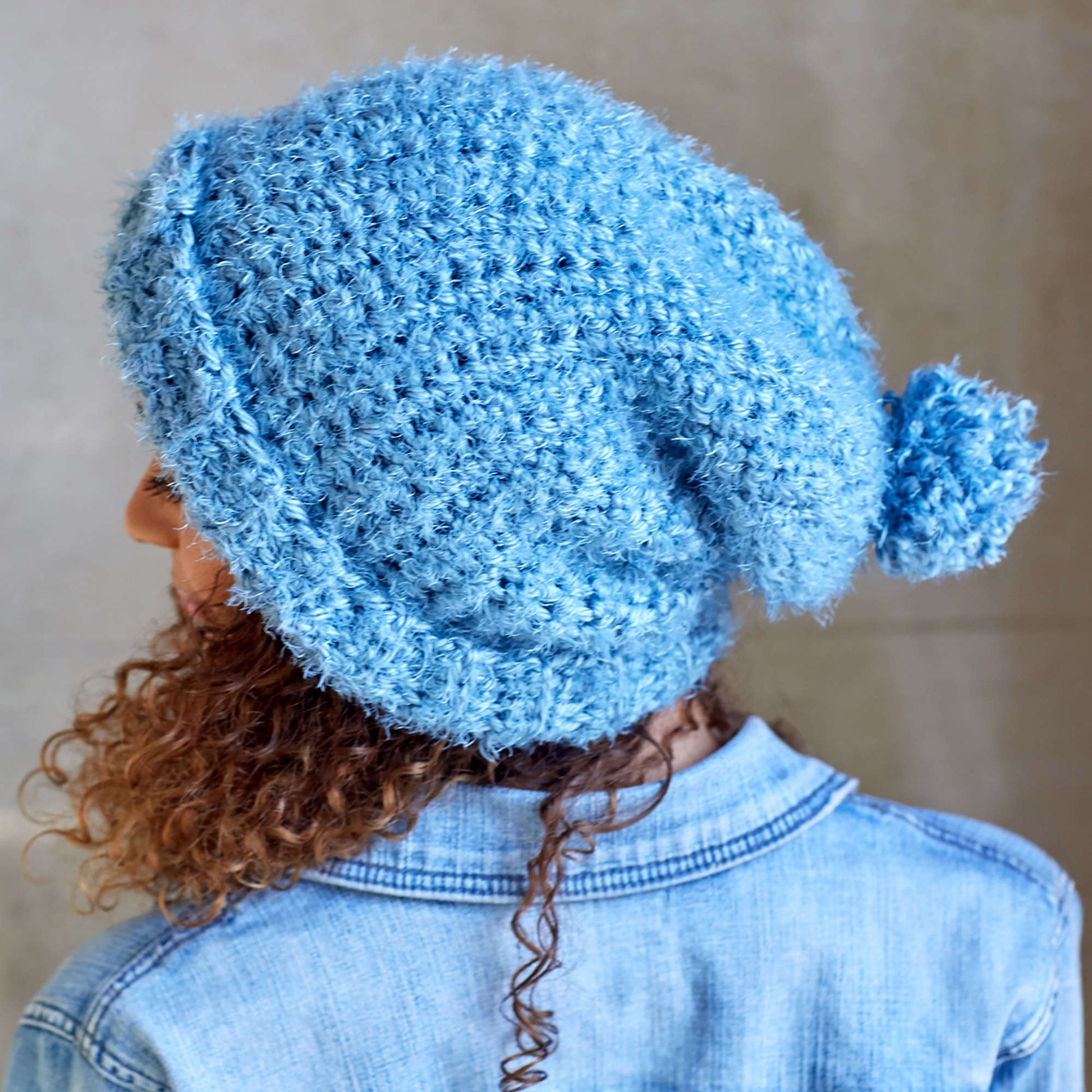 Simple Slouchy Crochet Hat Pattern for Beginners