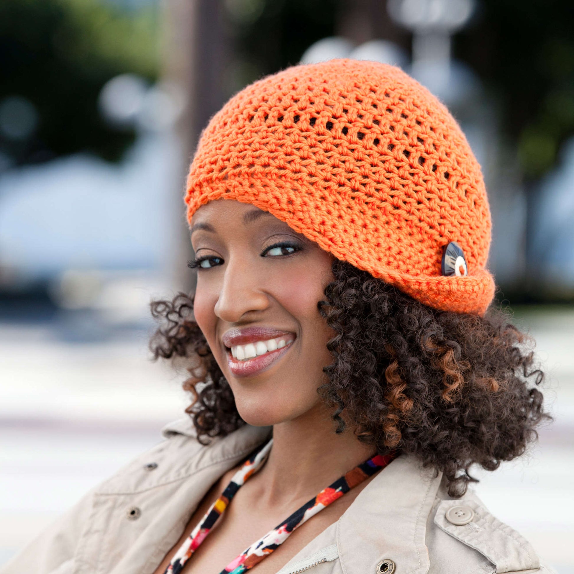 Red Heart Fashionable Flapper Hat | Yarnspirations