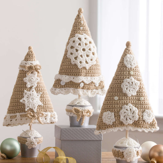 Red Heart Triangle Christmas Trees Pattern Tutorial Image