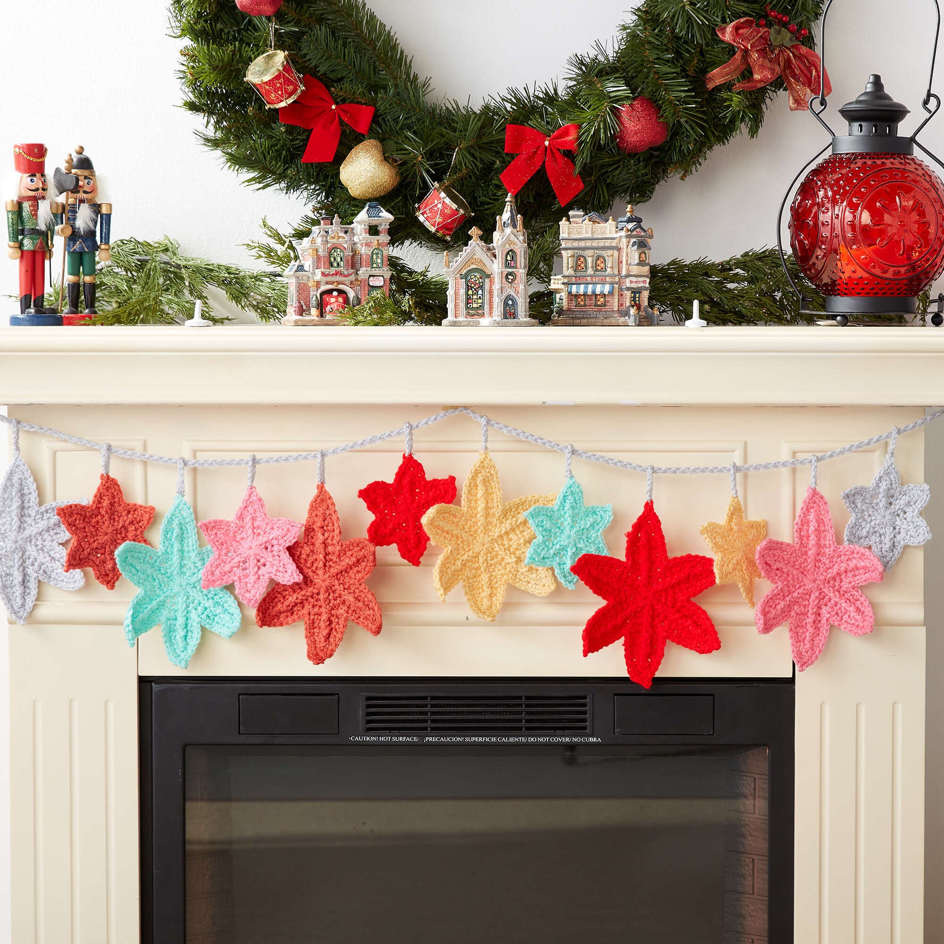 Free Red Heart Crochet Star-Bright Garland Pattern