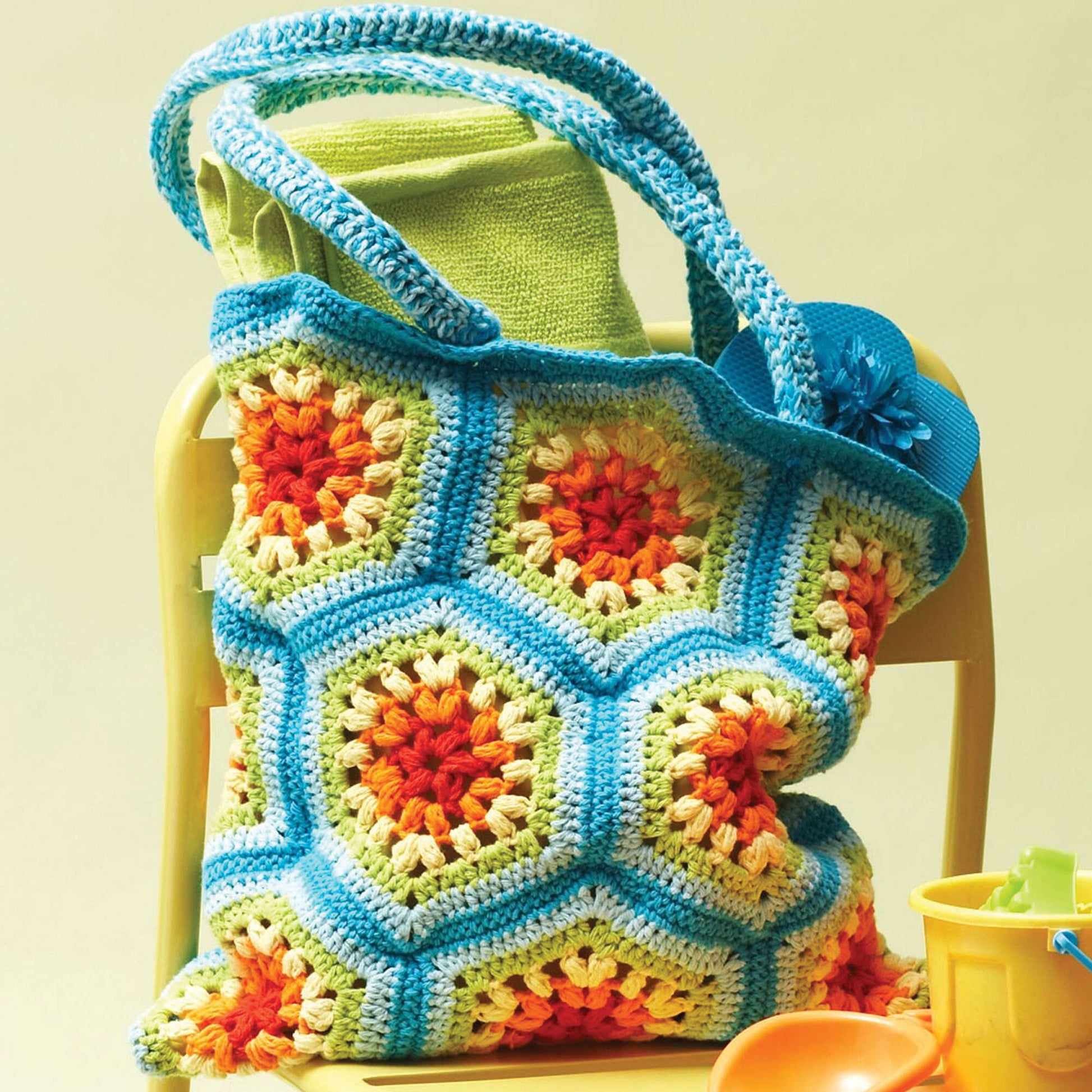Lily Sugar'n Cream Rainbow Hexagon Beach Bag | Yarnspirations