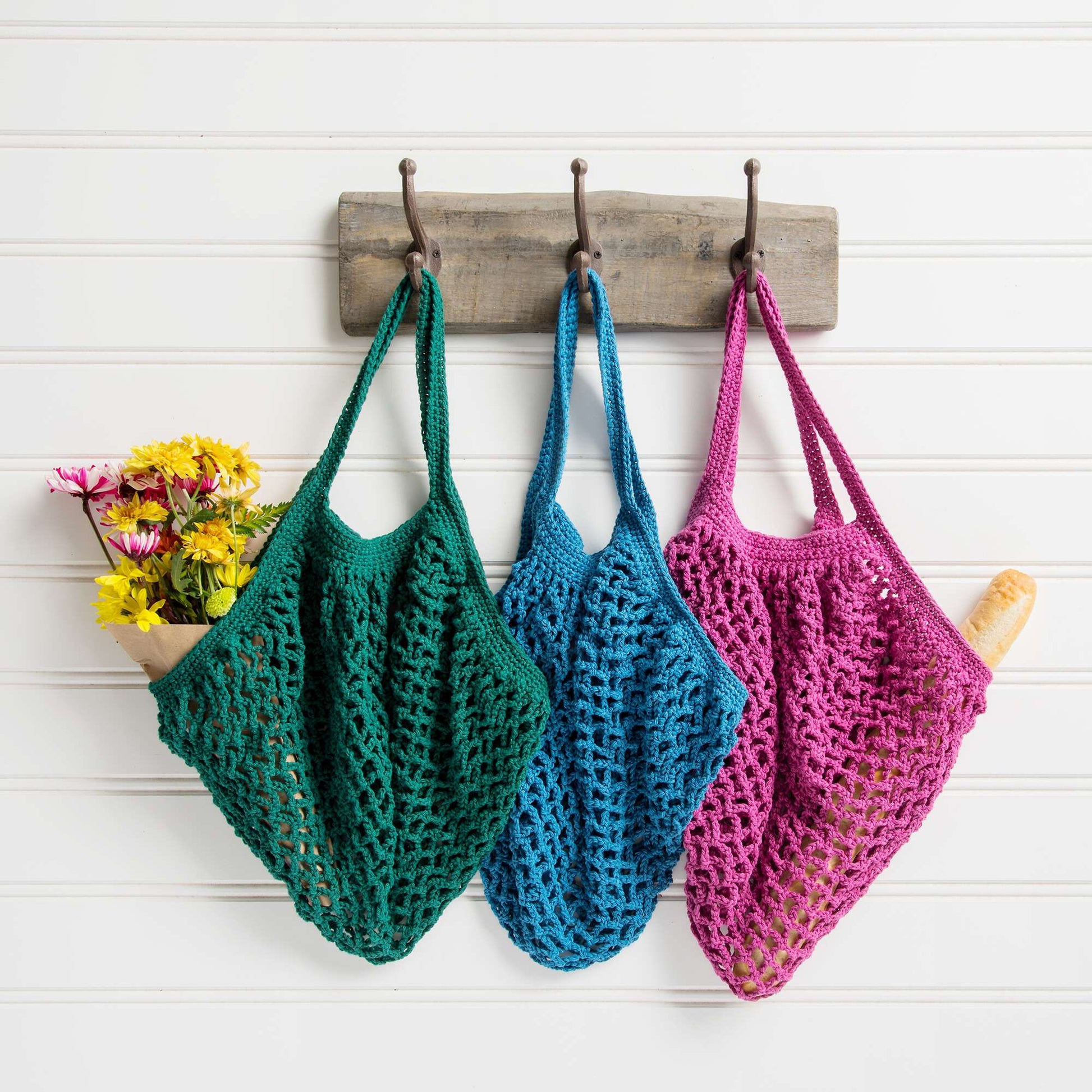 Lily Sugar'n Cream Farming Fresh Crochet Market Tote Pattern Pattern |  Yarnspirations
